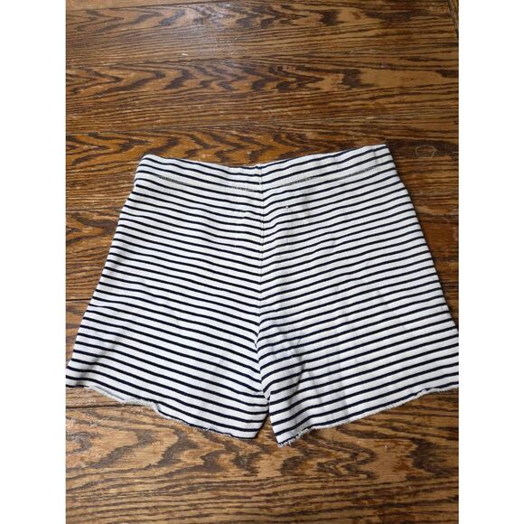 Frank&Eileen Hamptons Travel Set Olive Capelet & Pearl Sweatshorts in Navy Frenc - Picture 12 of 12